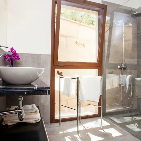Guest house Idayvuelta & With Private Pool *